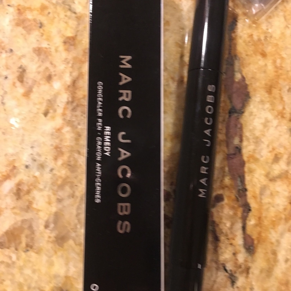 Marc Jacobs makeup bundle - Picture 5 of 6